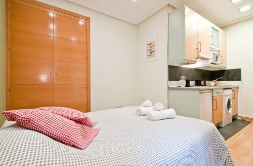 Gran Via Suites Madrid Ngoại thất bức ảnh