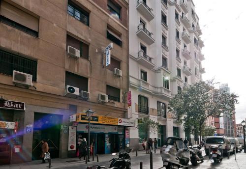 Gran Via Suites Madrid Ngoại thất bức ảnh