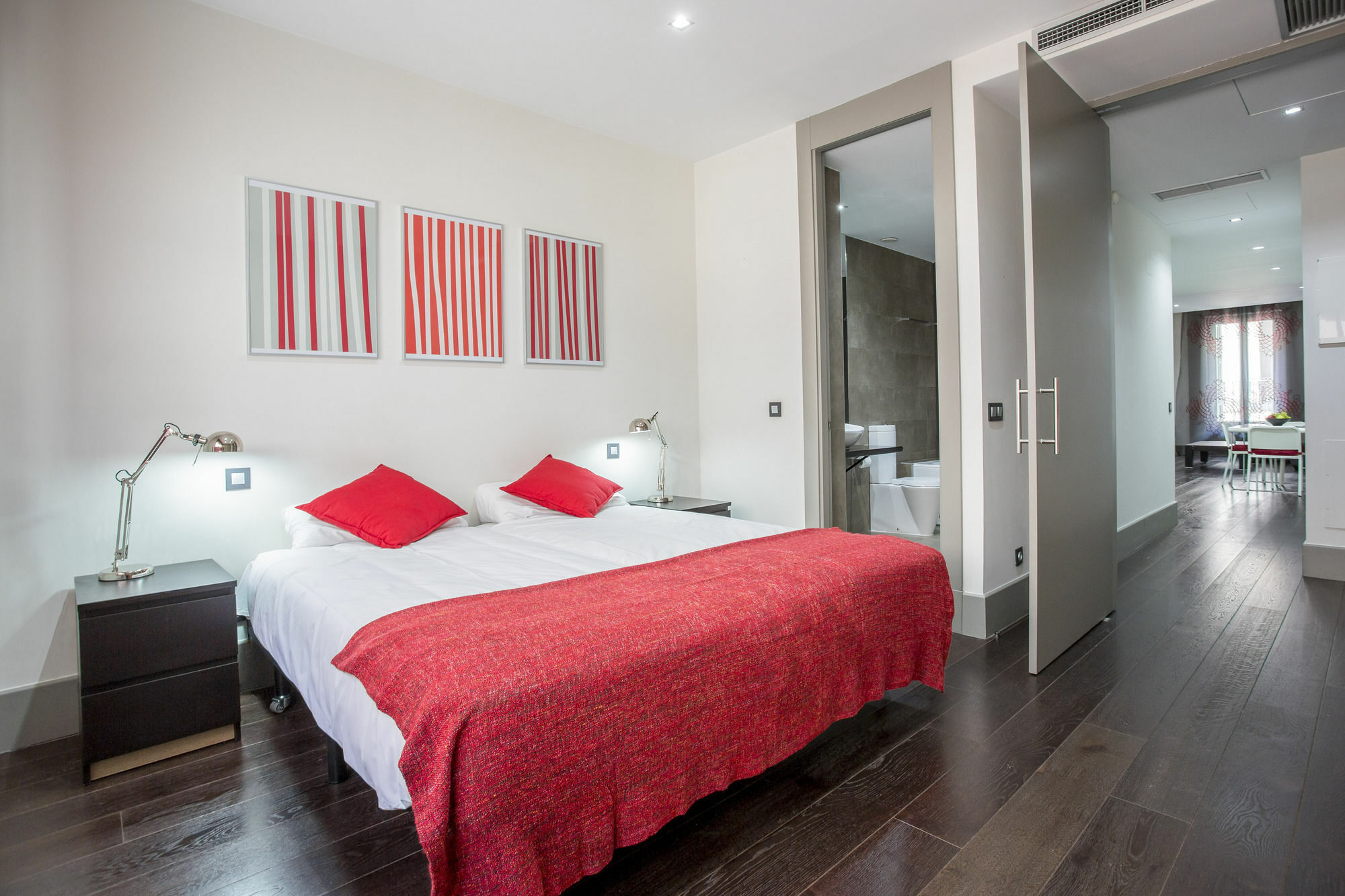 Gran Via Suites Madrid Ngoại thất bức ảnh