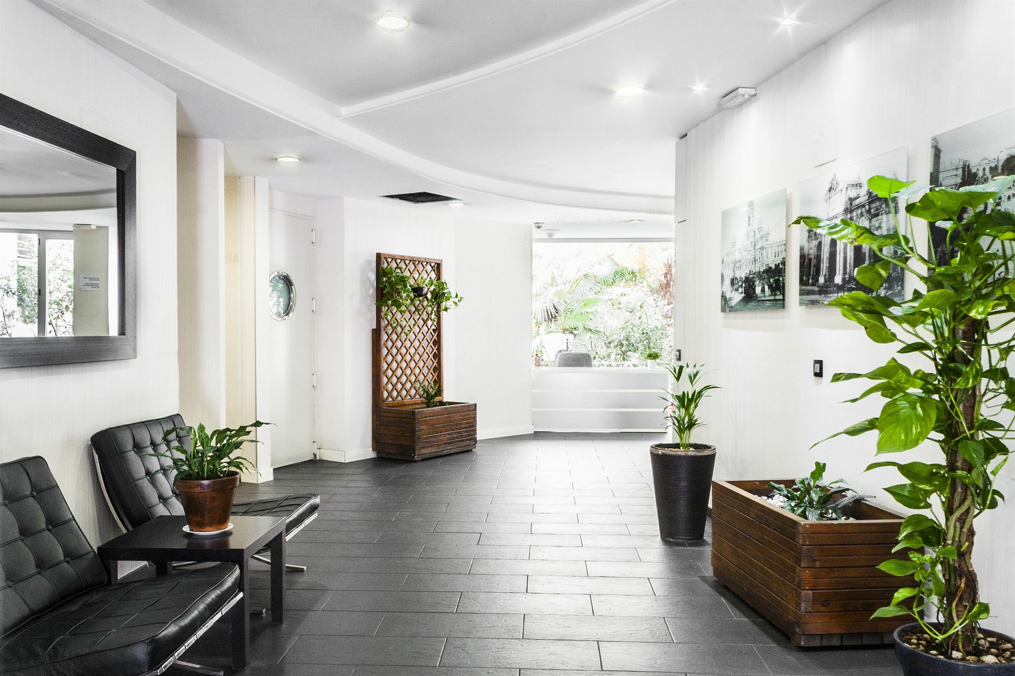 Gran Via Suites Madrid Ngoại thất bức ảnh